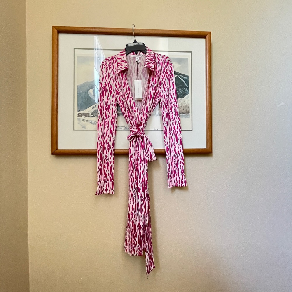 DIANE VON FURSTENBERG Jeanne wrap dress - Picture 2 of 4